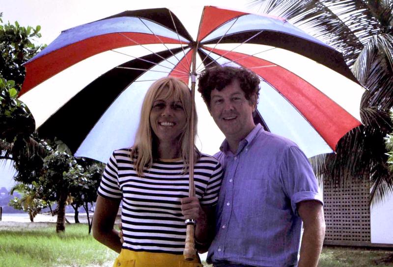 Glenn & Claire - umbrella